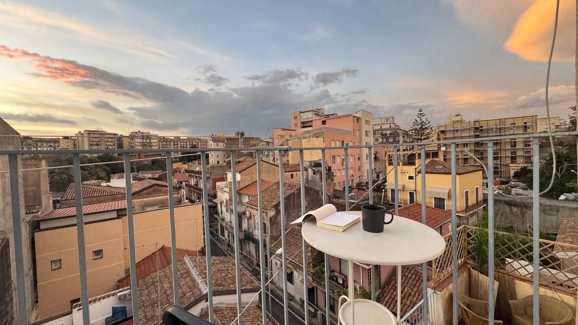 Apartment Attico Agora - Elegante Duplex Nel Cuore Di Catania